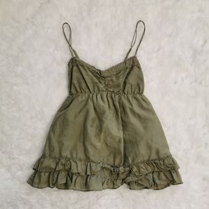 🌈 4/$30 A & F Green Ruffle Top